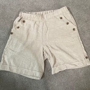 Linen blend oatmeal colored long 🩳 shorts